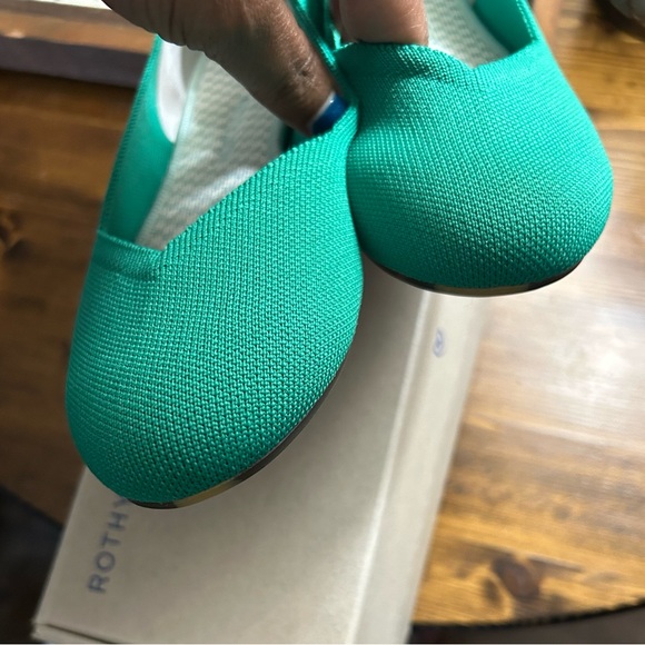 NIB Rothy’s Sz 11 Shamrock Green Flats - Picture 3 of 9